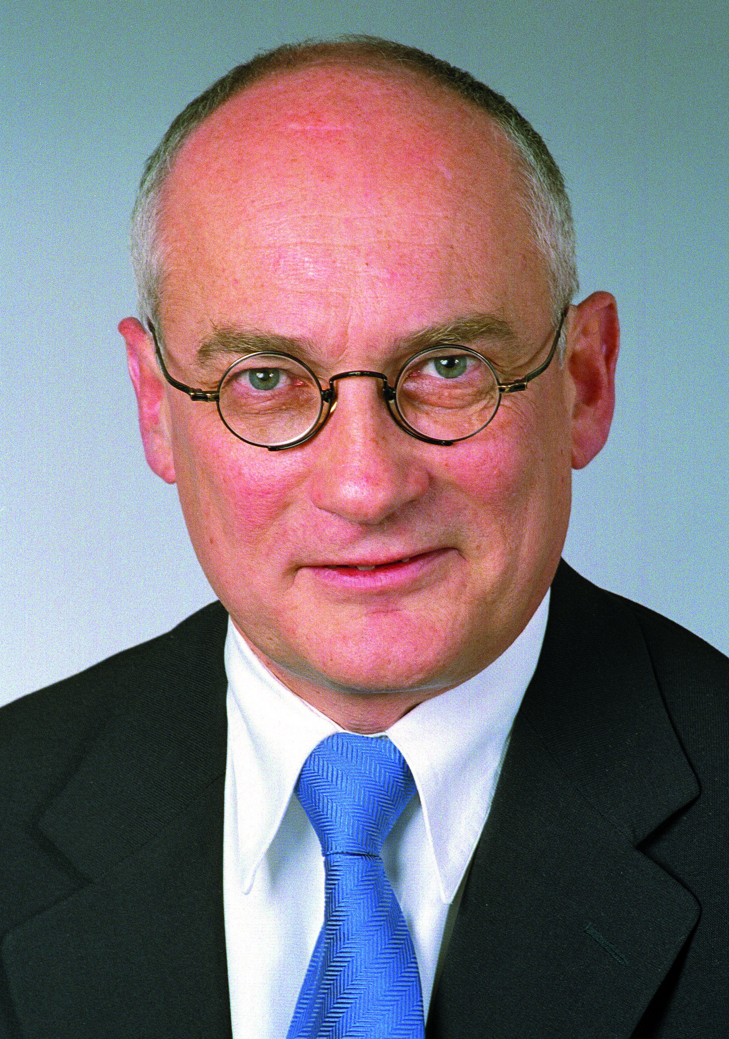 Dr. Thomas Darnstädt
